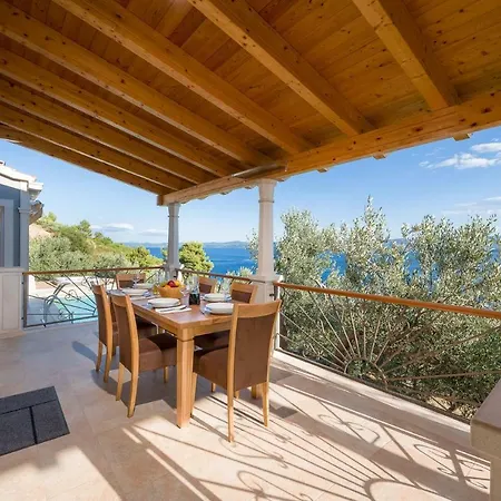 Sapore Di Sale With Pool Holiday home *